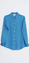 Load image into Gallery viewer, Mästore geometric satin shirt